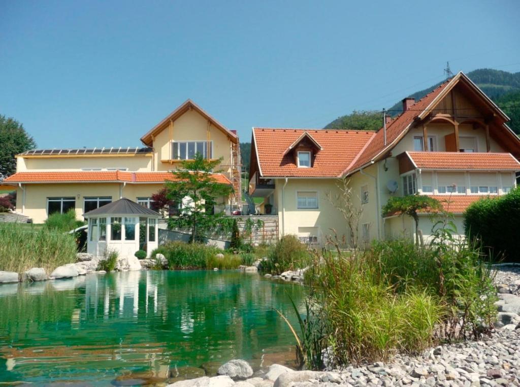 Landhaus Griesser Hotel Seeboden Exterior photo